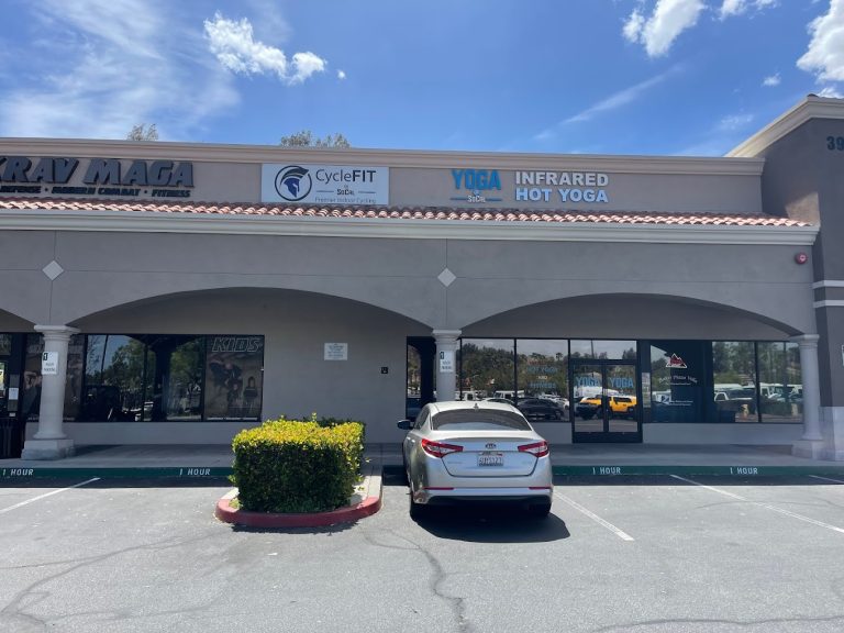 Building signage 2 768x576